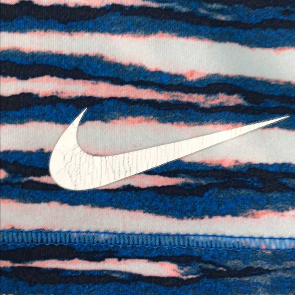 multicolor nike pro women’s shorts - Picture 2 of 8